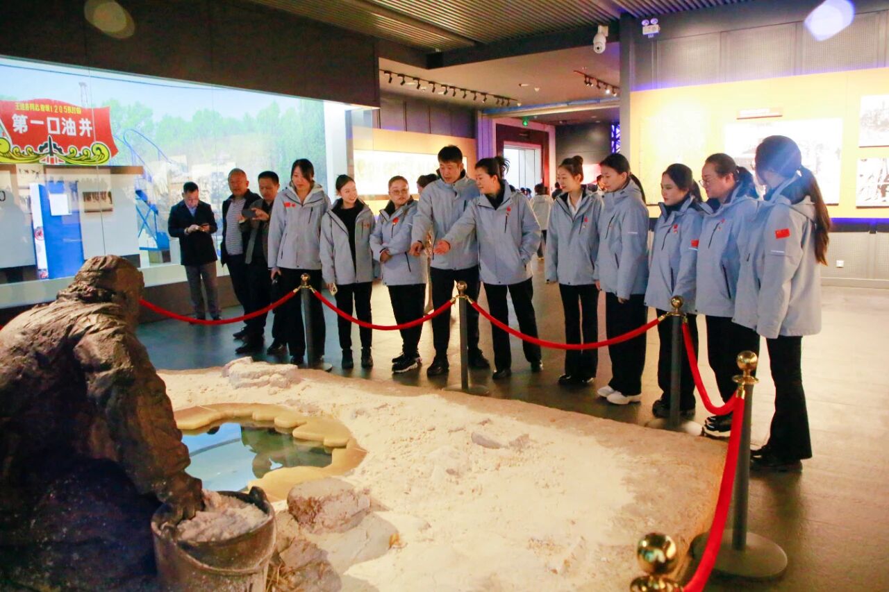 599c242d61167a3251b87ff265375ad1.jpeg 599c242d61167a3251b87ff265375ad1.jpeg